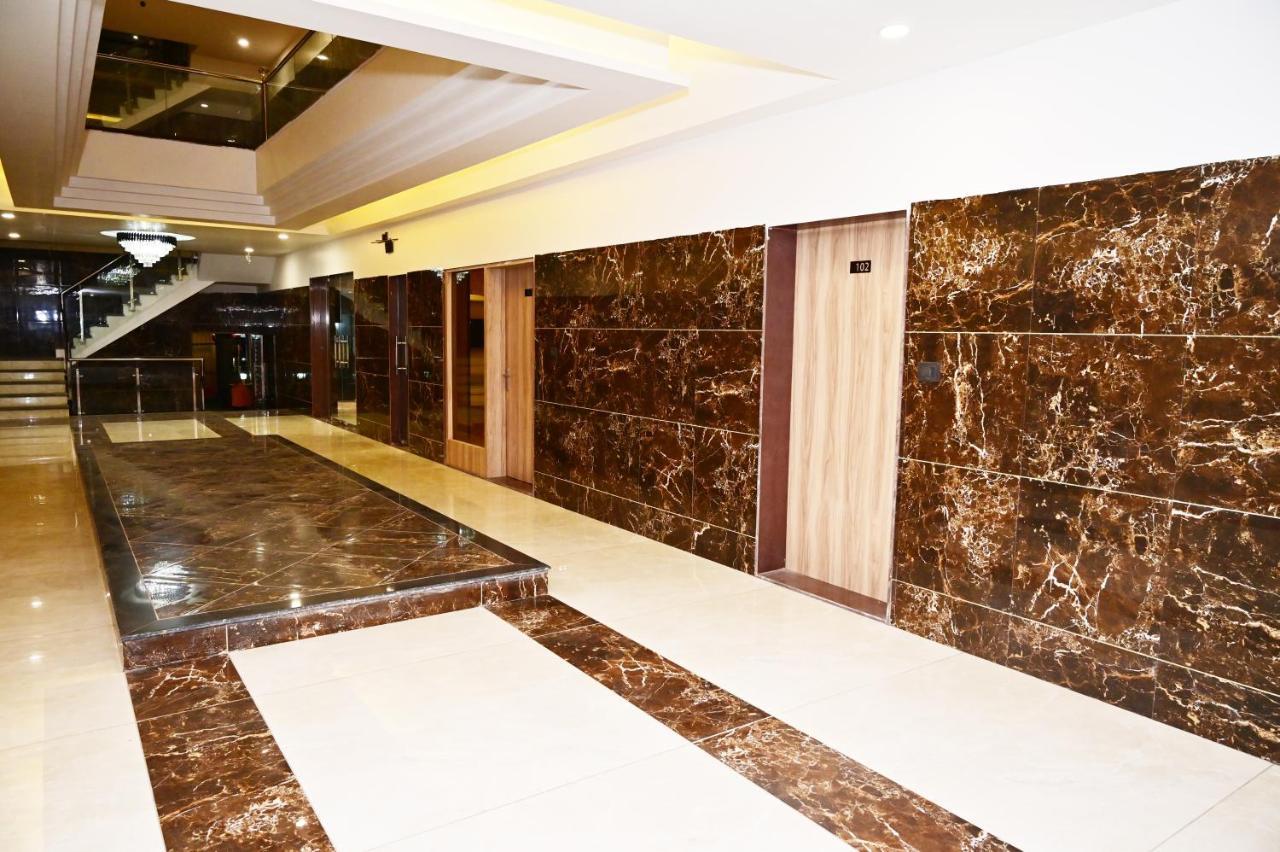 The Dwelling Inn Greater Noida Luaran gambar