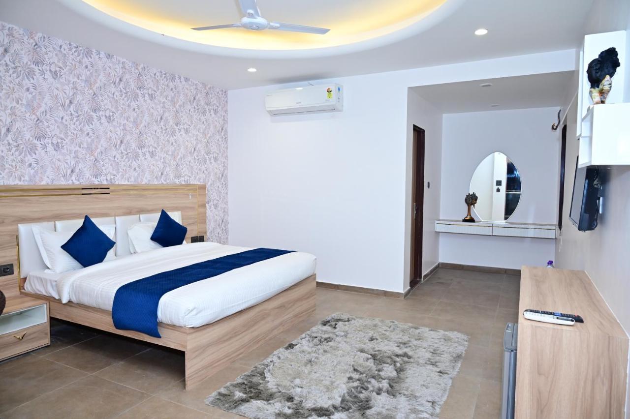 The Dwelling Inn Greater Noida Luaran gambar