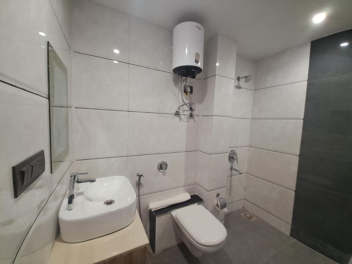 The Dwelling Inn Greater Noida Luaran gambar