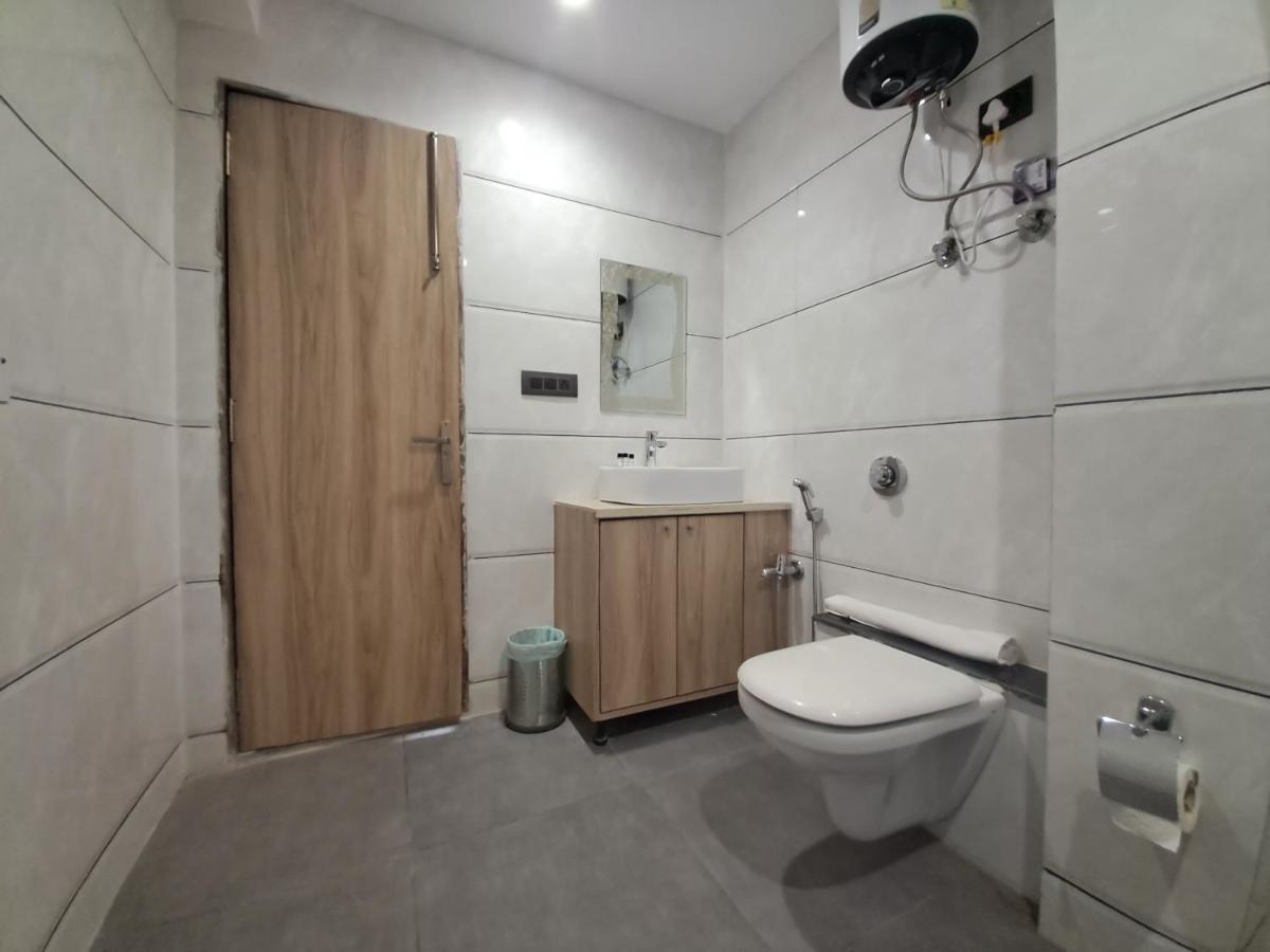 The Dwelling Inn Greater Noida Luaran gambar